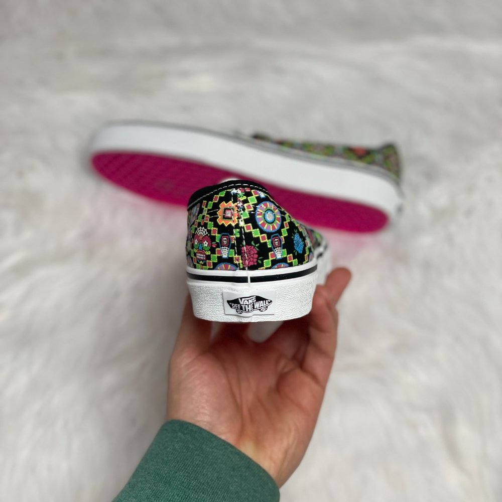 Vans Authentic Printed Slip On Low Womens Shoes Multicolor VANS 025482 NEW Sz 8 - Picture 3 of 8
